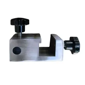 Paire d'étaux de fixation pour étriers – Divan Gyn Med Mediclinic