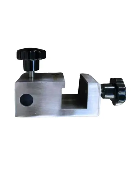 Paire d'étaux de fixation pour étriers – Divan Gyn Med Mediclinic