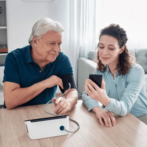 Tensiomètre électronique au bras Omron Complete - Fonction ECG intégrée