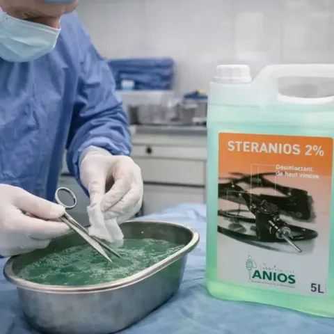 Steranios 2% Anios - LD Medical