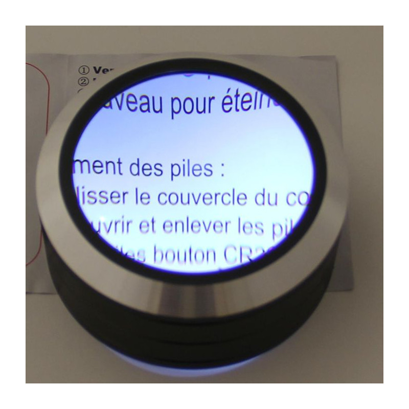 Loupe à poser éclairante à LED