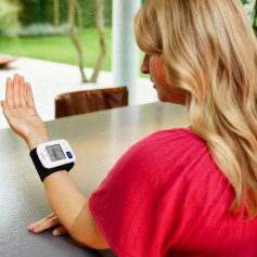 Tensiomètre Omron RS4  au poignet