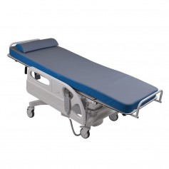 Fauteuil de prélèvement Le Quesnel version ambulatoire avec blocage centralisé des roues.