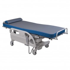 Fauteuil de prélèvement Le Quesnel version ambulatoire avec blocage centralisé des roues.